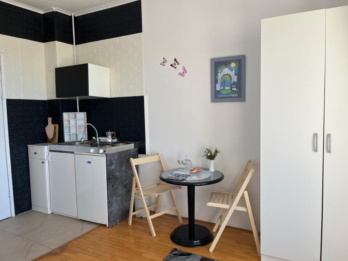 Apartments Cvjetkovic Mlini Exterior foto