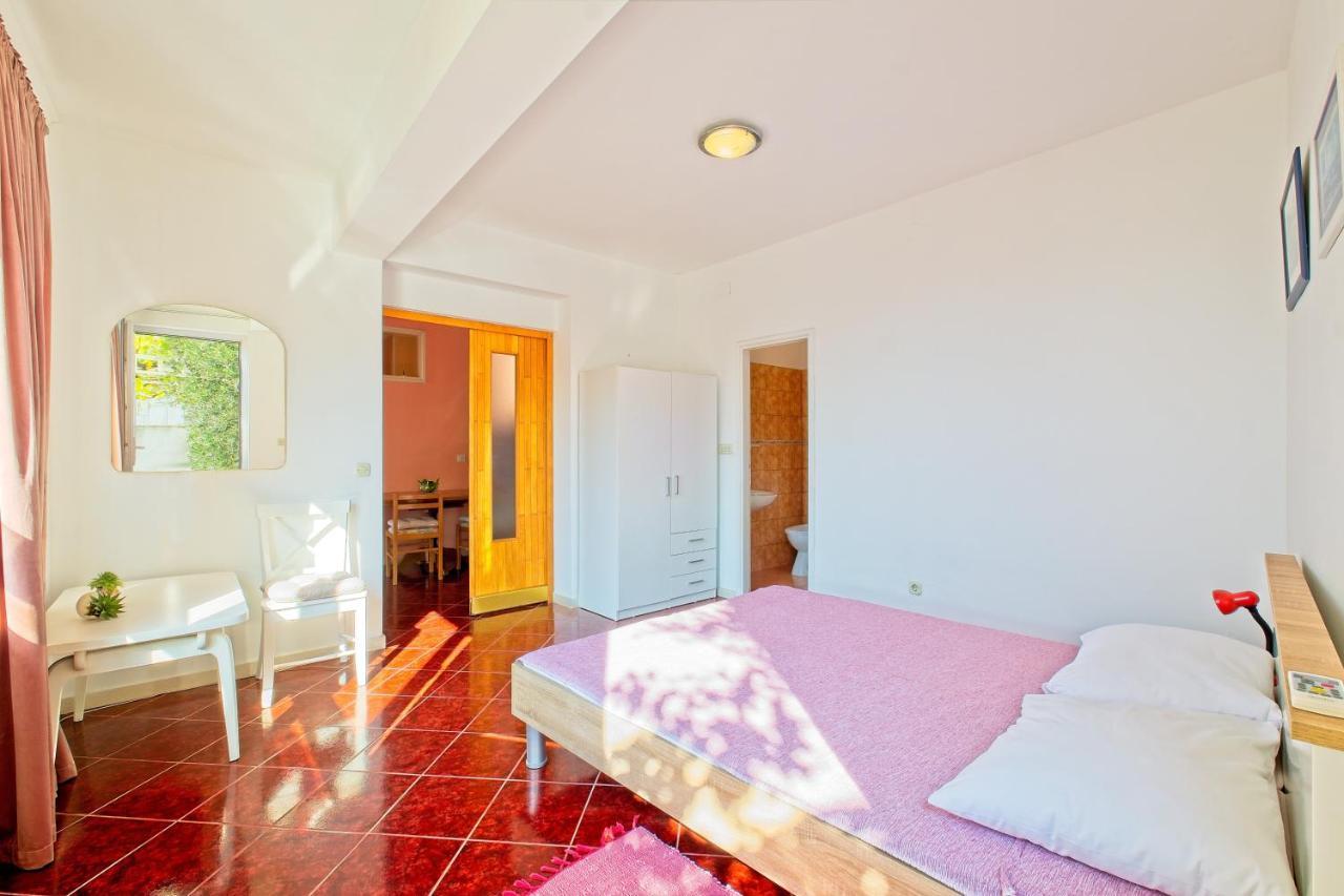 Apartments Cvjetkovic Mlini Quarto foto