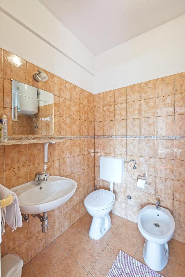 Apartments Cvjetkovic Mlini Quarto foto